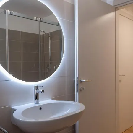 Di Design Alle Due Torri Apartamento *