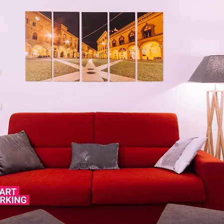 Apartamento Di Design Alle Due Torri Bolonha
